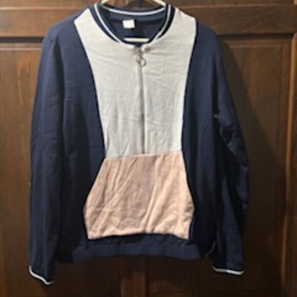 Pullover - Picture 1 of 3